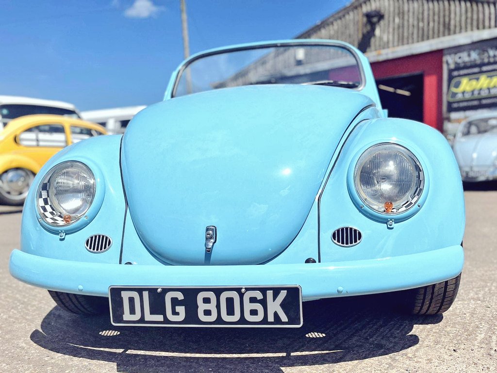 Good morning to a baby blue #Beetle!