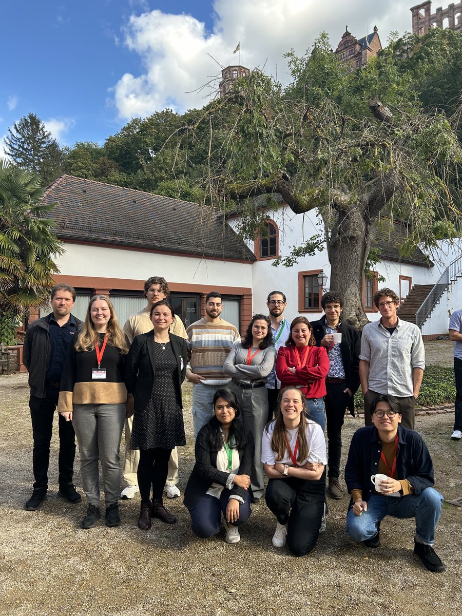 MadeleenBrink's tweet photo. #CLEXM DCs assemble! #PathViewConference https://t.co/USsBLDiXfG