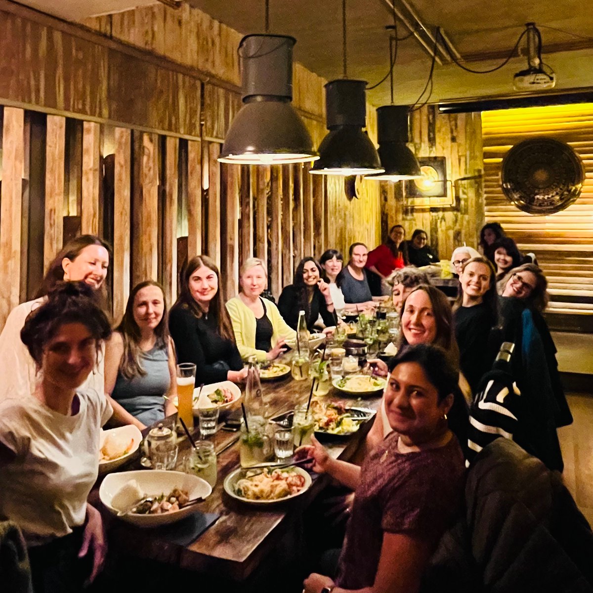 AlgoLabour | Kanikka Sersia tweet media