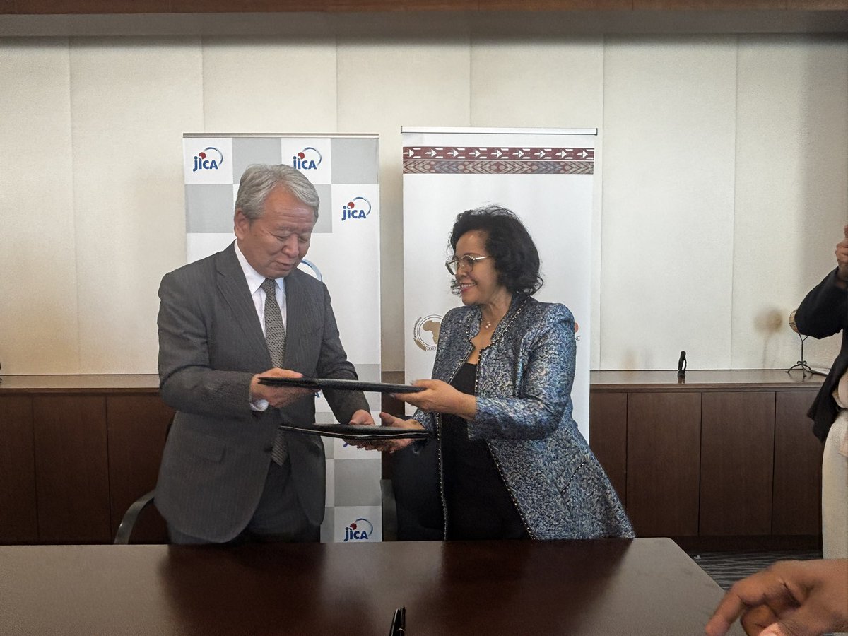 Nardos BEKELE-THOMAS (@nardosbthomas) on Twitter photo Delighted to meet Dr. Tanaka Akihiko, President of <a href="/jica_direct/">JICA 国際協力機構</a>, to discuss areas of cooperation to achieve the socio-economic goals of the continent & Agenda 2063. We also signed the renewal of our Memorandum of Cooperation to promote South-South & Triangular Cooperation. Delighted to meet Dr. Tanaka Akihiko, President of <a href="/jica_direct/">JICA 国際協力機構</a>, to discuss areas of cooperation to achieve the socio-economic goals of the continent & Agenda 2063. We also signed the renewal of our Memorandum of Cooperation to promote South-South & Triangular Cooperation.