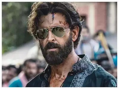 BforBlogs's tweet photo. No comparison needed—both #RanbirKapoor and #HrithikRoshan absolutely owned their gangster avatars on screen! 🔥

What do you say?

#HrithikRoshan #SiddharthAnand #War2 #war #Movies #comeback https://t.co/5eJJcQgiGV