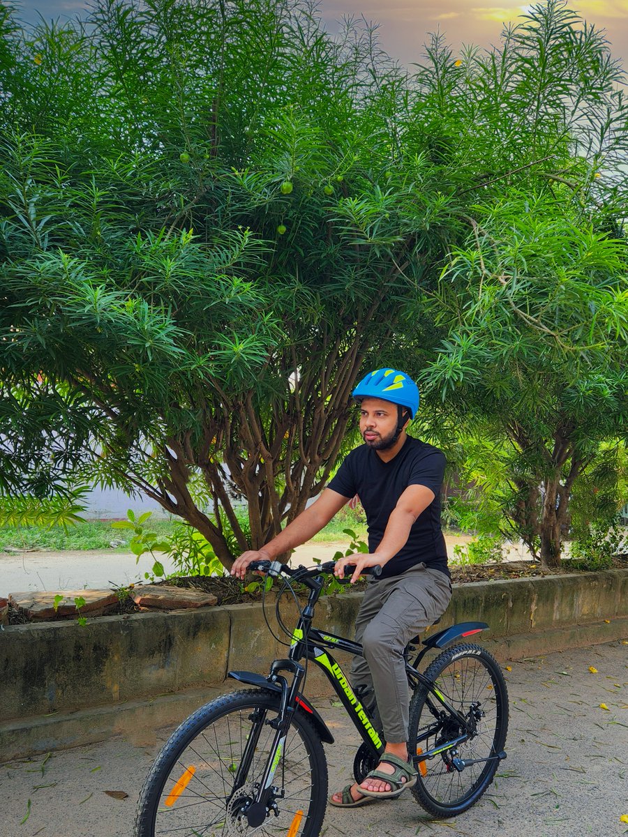 vivek_saxenaa's tweet photo. Conquer new trails with the CultSport Ultra Mountain Bike! 🚴♀️
Ready for mountain trails or city streets. Stay tuned for my review after testing it! 🚵♂️💪
#CultSport #MountainBike #CyclingLife #BikeLovers #21Speed @cultstoreindia https://t.co/FmDalaEIof