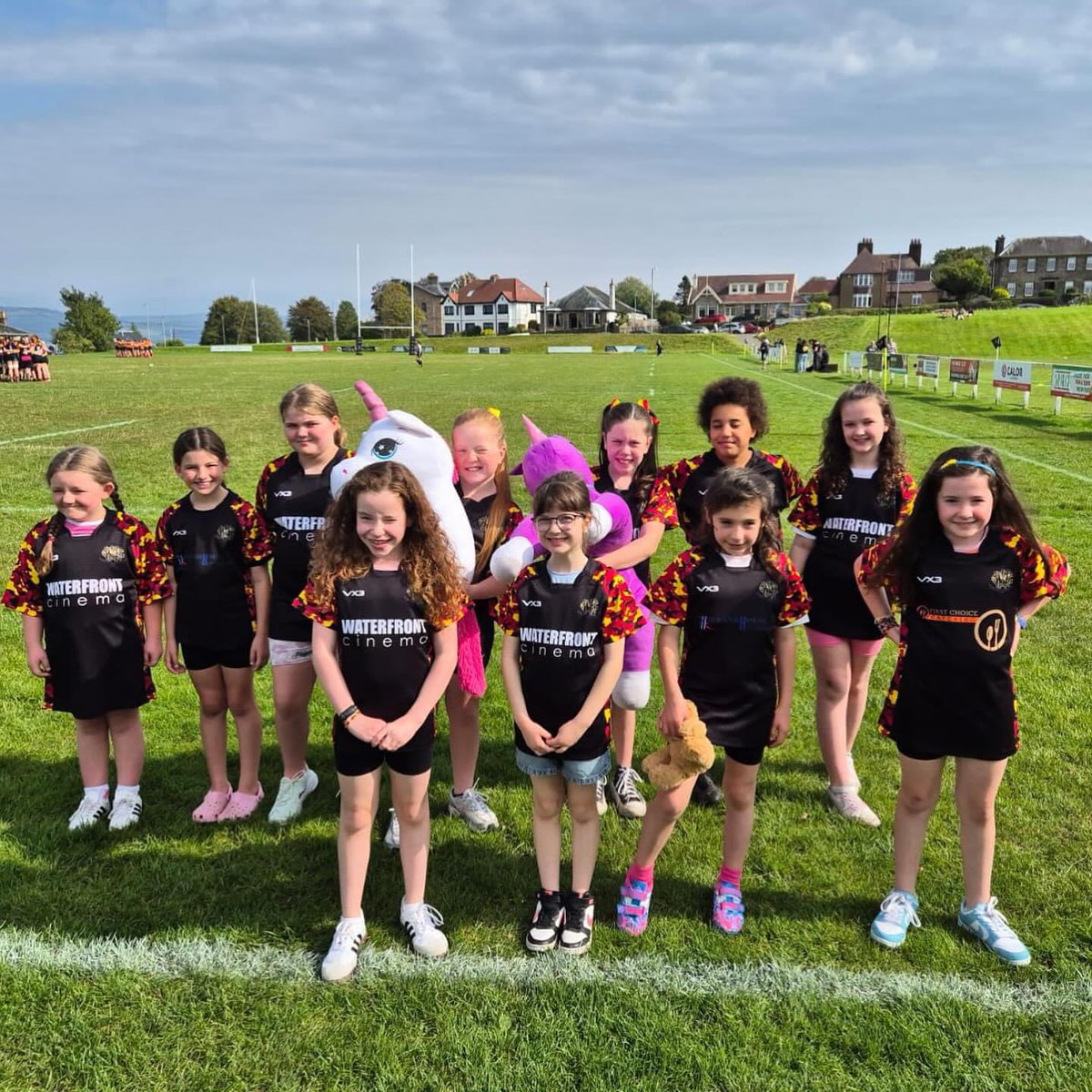 ActiveSchools Inverclyde (@activeschoolsic) on Twitter photo π Scottish Women & Girls in Sport Week π
Local club <a href="/gwrfcladies/">GWRFC Ladies Team</a> have had a HUGE year of growth! π€
Senior women train on Mondays & Wednesdays 7-8:30pm
Girls u12-u18 train on Mondays & Wednesdays 6-7pm
There's never been a better time to join a new sport! π ππΌββοΈ π Scottish Women & Girls in Sport Week π
Local club <a href="/gwrfcladies/">GWRFC Ladies Team</a> have had a HUGE year of growth! π€
Senior women train on Mondays & Wednesdays 7-8:30pm
Girls u12-u18 train on Mondays & Wednesdays 6-7pm
There's never been a better time to join a new sport! π ππΌββοΈ