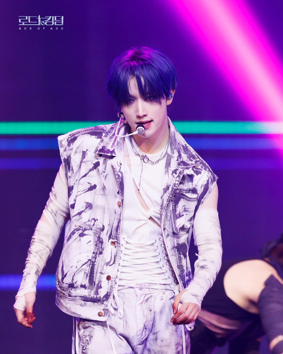 417kbh's tweet photo. [📸] #HYUK 🐾

[#로드투킹덤_A] 

 1차전 비하인드 포토📸ㅣ
<로드 투 킹덤 : ACE OF ACE>
MANIAC - 템페스트

#혁 #ヒョク #구본혁 #TEMPEST  #テンペスト #템페스트 https://t.co/YjPYV8Za0z
