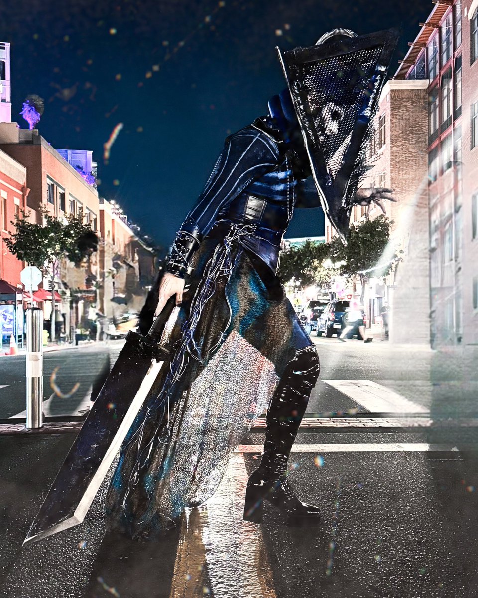 smilemortis1's tweet image. Finally edited my pics yall here’s some cute #pyramidhead #horroricon #silenthill #silenthill2 #drag #dragula