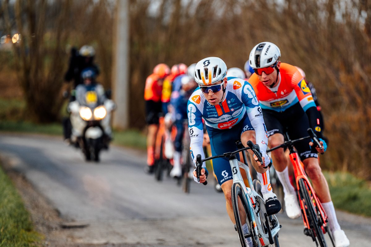 Team Picnic PostNL tweet media