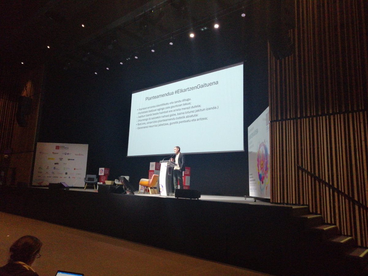 Eusko Ikaskuntzaren XIX. Kongresua #ElkartzenGaituena
Andoni Eizagirre Eizagirre "garenaren neurriaz jabetu behar gara, errepresentazio egoki bat egin, guretik pentsatu eta aritu"
#AsmoztaJakitez #euskoikaskuntza
@vitalfundazioaa