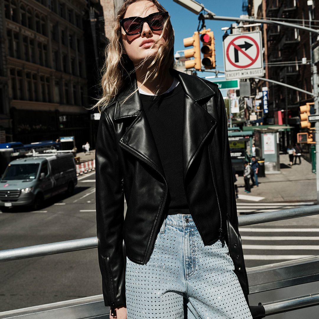 From Times Square to Tribeca, embody the essence of New York.

#DKNY