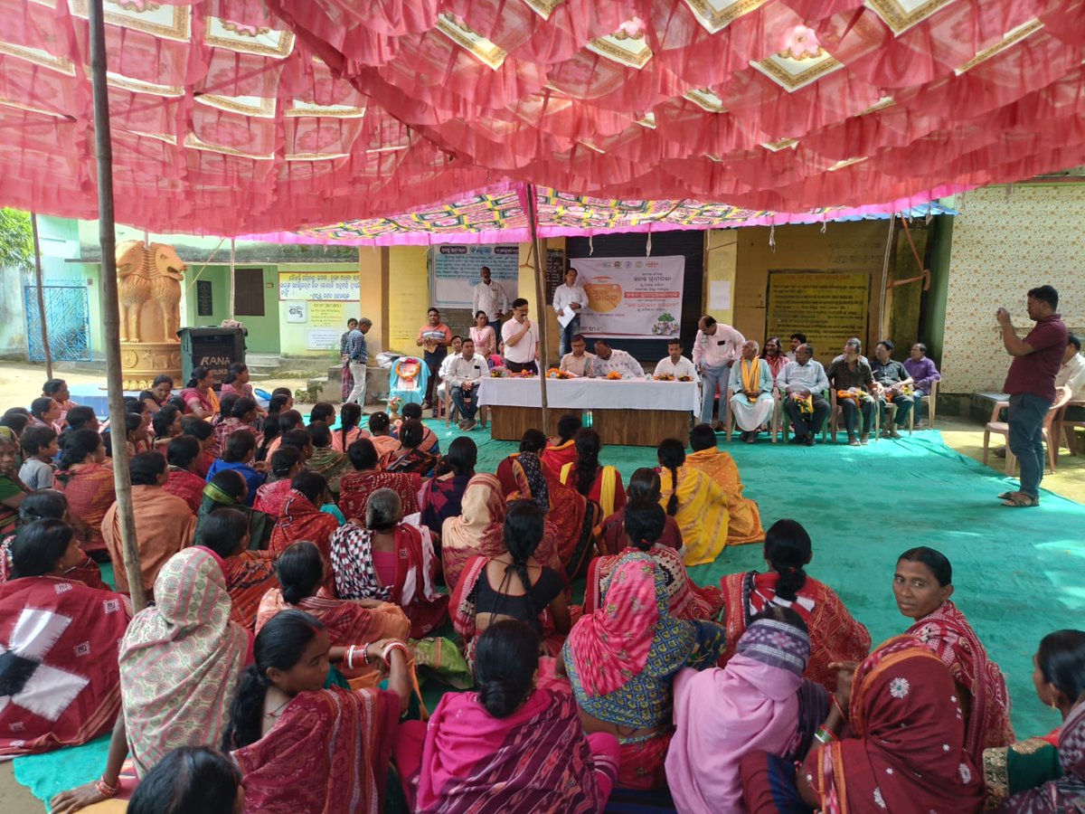 bdosaintal28000's tweet image. Special Gram Sabha at Kermeli GP Under Saintala Block. 
@CollectorBgr @PiramalF @CMO_Odisha @IPR_Odisha