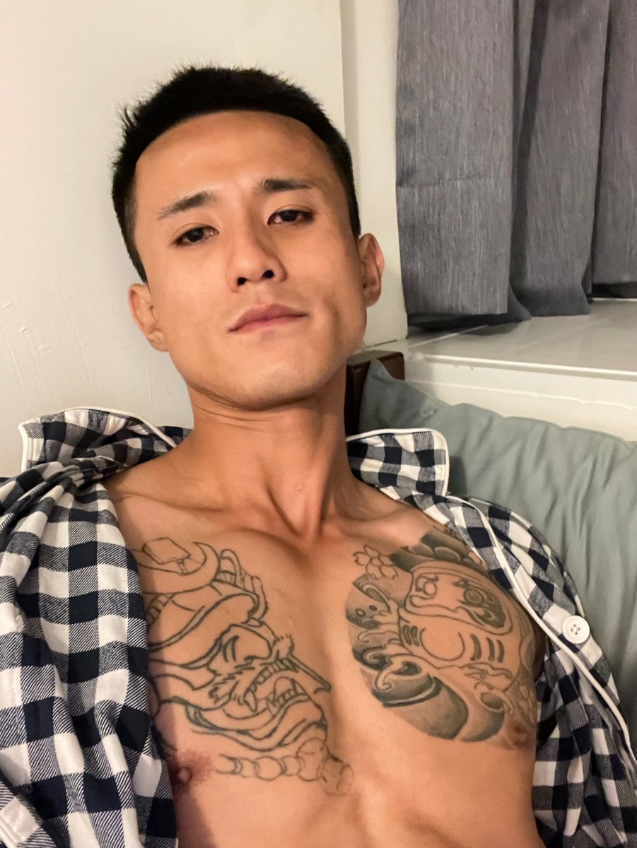 刺青台客喜中老年奴💉🚀 tweet media