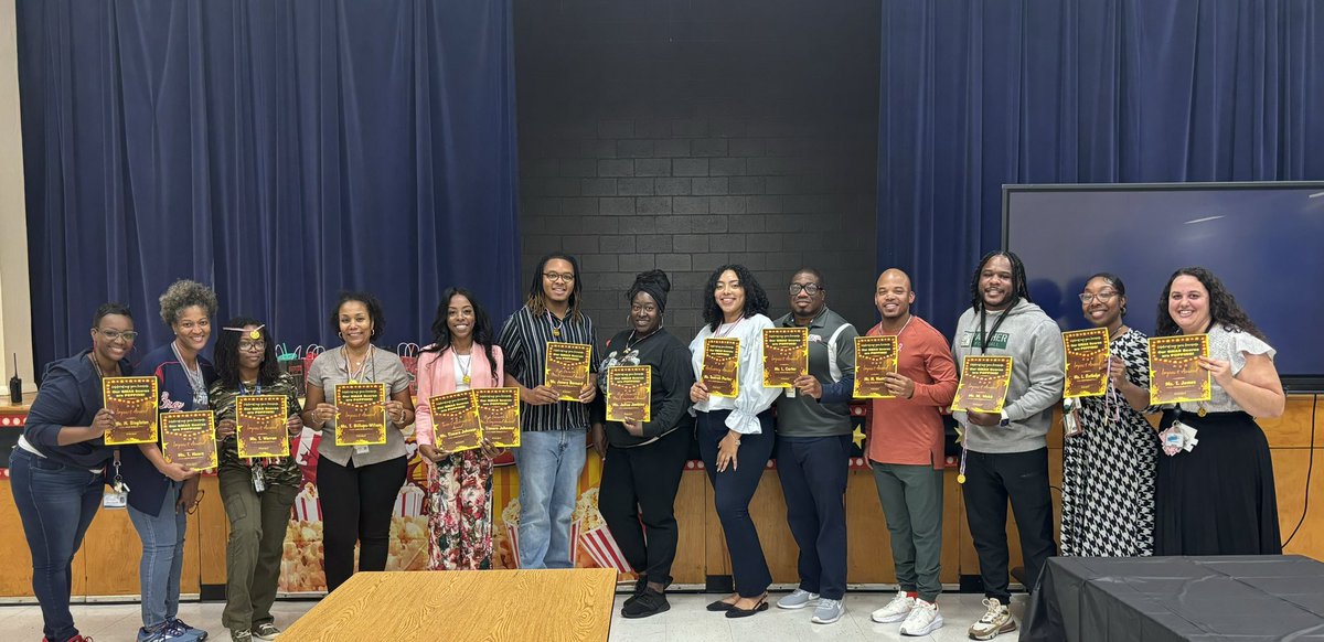 DHall7091's tweet photo. @Parklane_Eagles is #Popping !!
Yesterday, we celebrated our incredible teachers for their outstanding work, reflected in our GMAS scores. @Brandi_Nichols_ @TeachSingleton @ssbraggs @LRluvslitHERacy https://t.co/mohP7MIylm