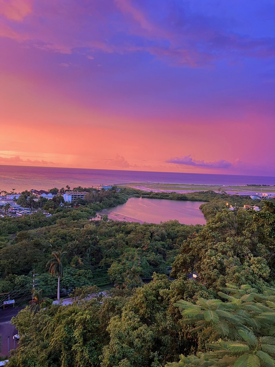 Yesterday was out of a fairytale. 

J A M A I C A 🇯🇲