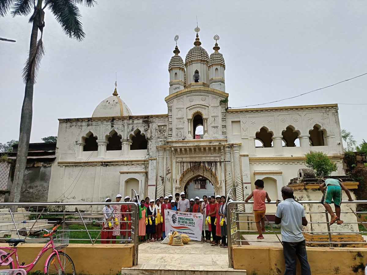 Nss2Srmv's tweet photo. 2nd October Gandhi Jayanti  Celebration &amp; Swachhata hi seva Programme....Nss volunteers Unit - 2, Subarnarekha Mahavidyalaya... https://t.co/KenA7J4y8t