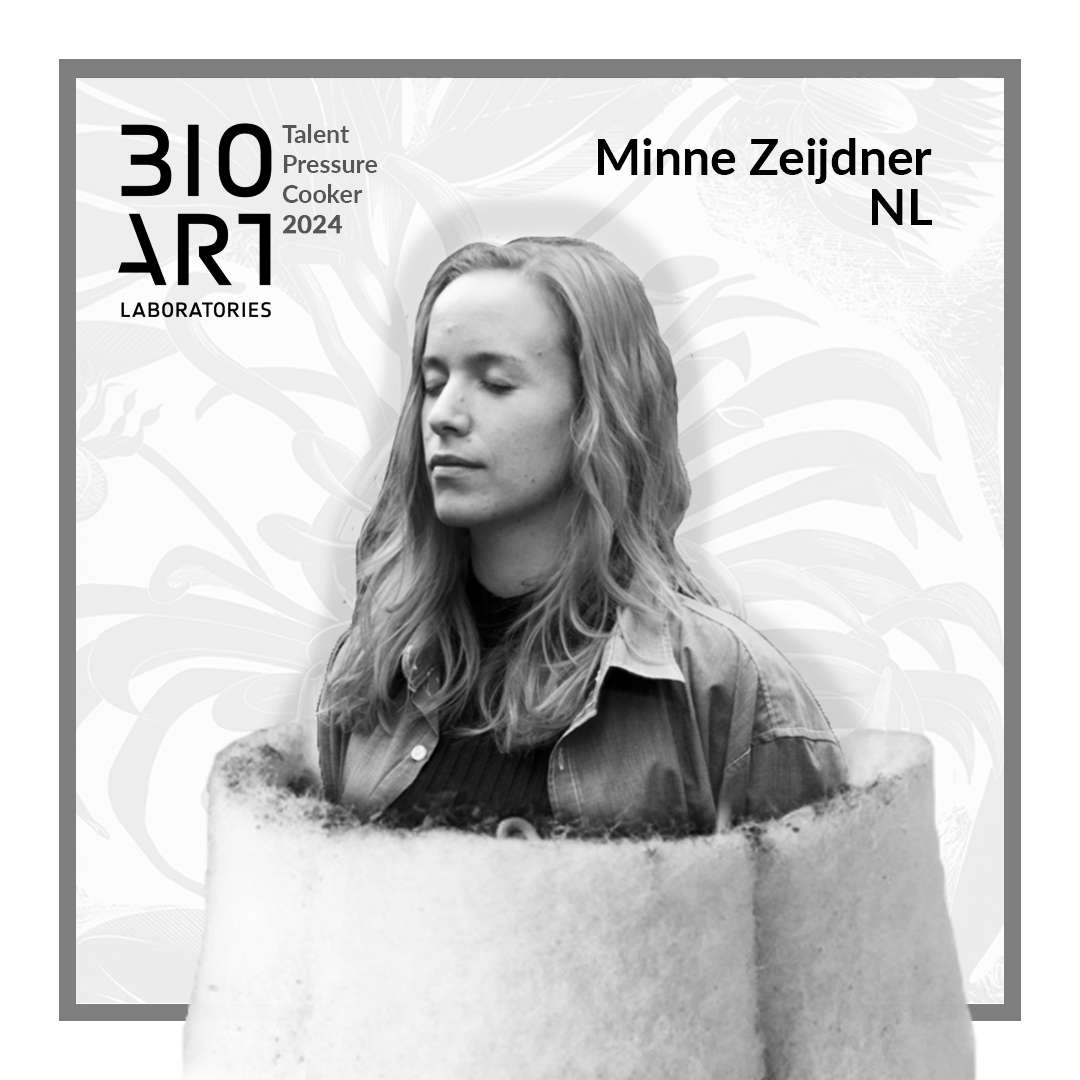 BioArtLab's tweet photo. Proud to present Minne Zeijdner at The Symbiocene Forest - Coexistence! Her project DieKees is a biodegradable plant pot made from waste wool, reducing plastic use. 🌱 #DDW2024 #Symbiocene #bioartlab https://t.co/PmI1opHNSv