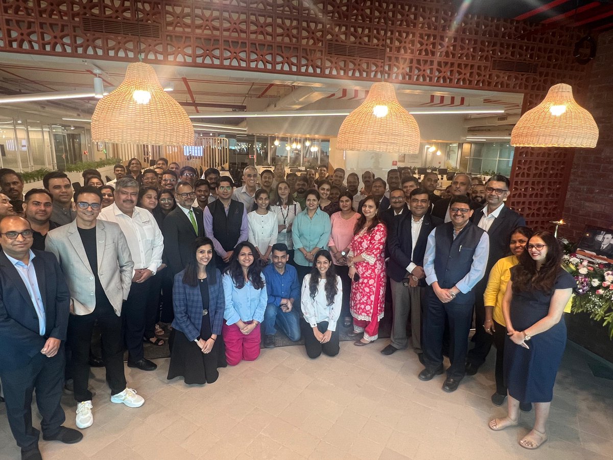MahindraSusten's tweet photo. Today, we celebrated the 79th Founders' Day with Ruzbeh Irani &amp; Madhavi, honoring Mahindra's legacy. Insightful speeches from Pratik Mehta &amp; Rakesh highlighted our commitment to ethics, innovation, and the RISE philosophy. Here's to transformation &amp; growth! #FoundersDay https://t.co/zbFHCelAb4