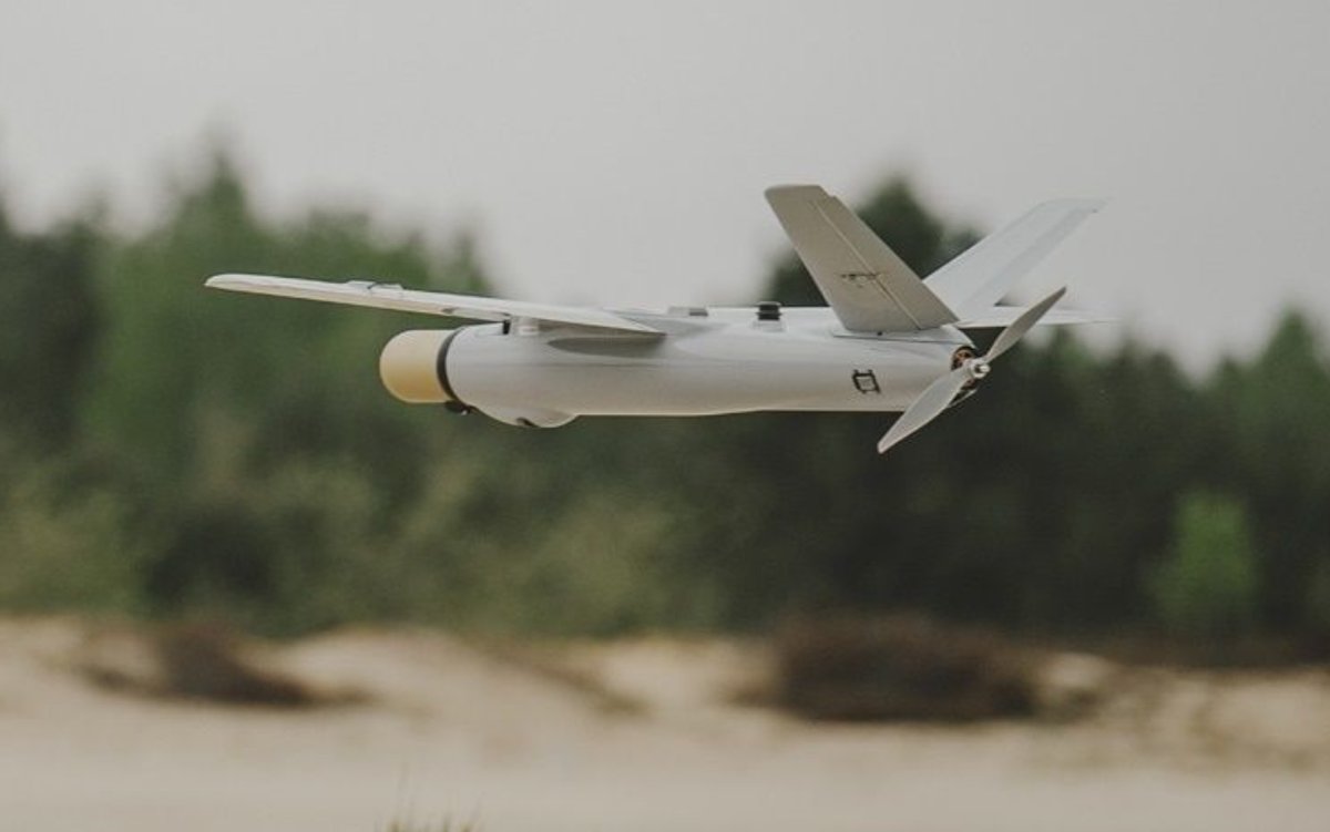 KDefenseInsight's tweet photo. The ‘#Warmate’ has been continuously supplied to Ukraine, making mass production possible for immediate delivery upon order. The #ROK military plans to start introducing it next month and deploy it in the #DroneOperationsCommand by December for operational readiness. https://t.co/RKNeof4HyC