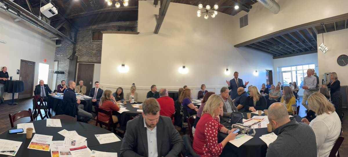 Good morning, Eaton County! It’s a beautiful day to join business / municipal/ community and education leaders at the <a href="/LansingChamber/">Lansing Chamber</a> Business roundtable.