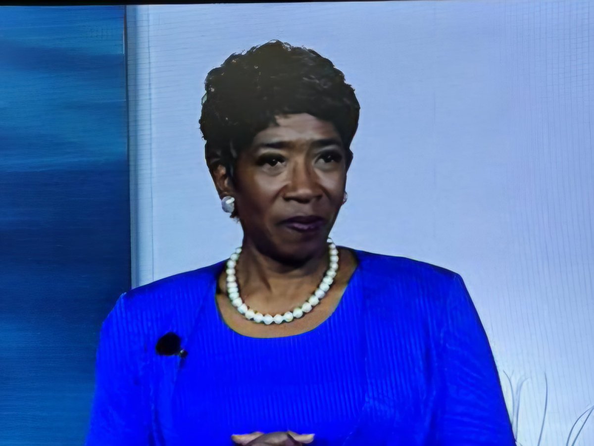 carlaannharris's tweet photo. So great to be with Pacific Life leaders and clients at the 2024 Educational Symposium. Leadership will be paramount to the changing landscape of insurance and competitively evolving for the future.
#PearlsOfIntentionalLeadership #LeadToWin
#CarlasPearls https://t.co/w852vHYxGX