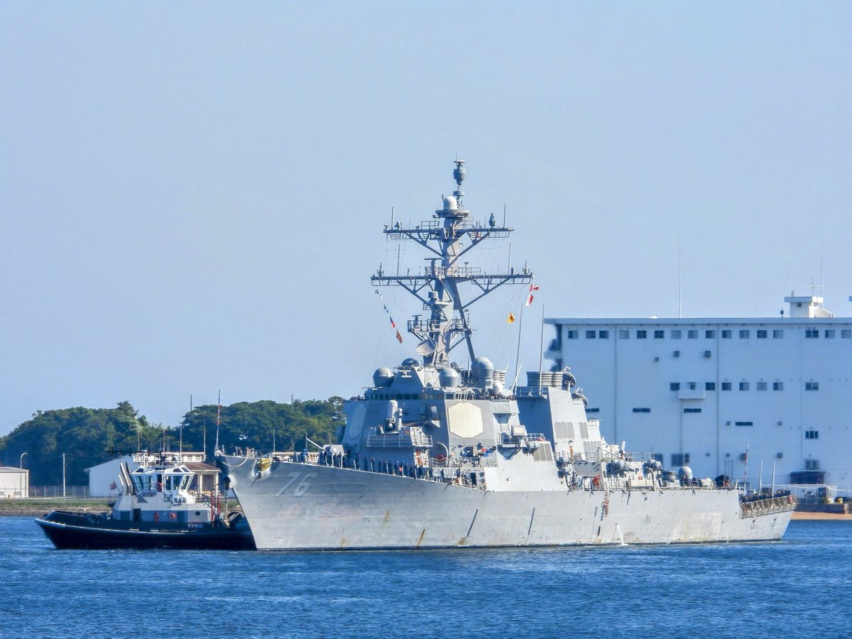 WarshipCam's tweet photo. USS Higgins (DDG 76) Arleigh Burke-class Flight II guided missile destroyer coming into Yokosuka, Japan - October 2, 2024 #usshiggins #ddg76
SRC: TW-@HNlEHupY4Nr6hRM https://t.co/OHF917H7nb