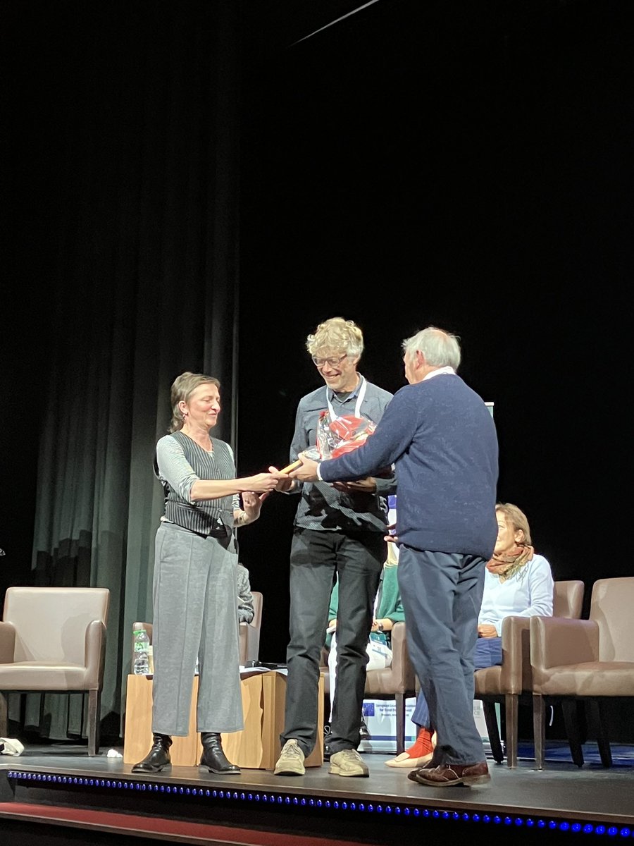 Remise des prix ELARD de la coopération LEADER 2024 🏆

🥈La 2ème place revient… :

Au projet Flourishing Destinations 👏👏

#europeanleadercongress