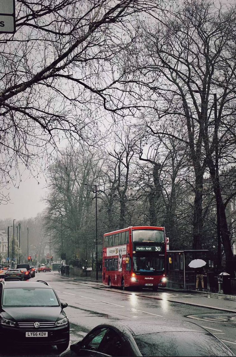 biketune2's tweet image. The rainy season in London is always wet, as long as I put on a pair of shoes that will not be flooded, I can go on endlessly in this city.🌧
