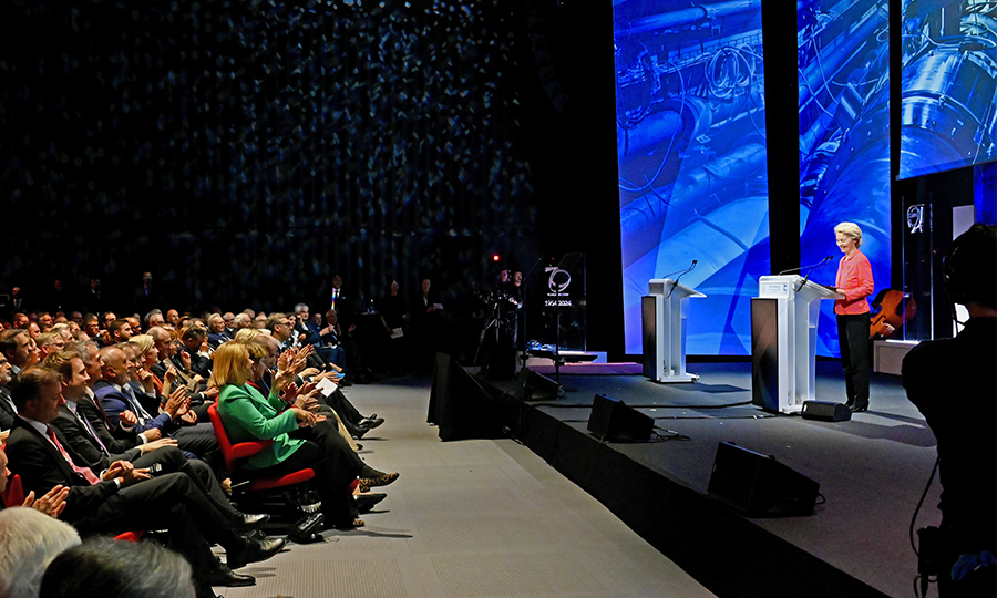 Katherine Stiles (@_k_stiles) on Twitter photo Europe must ‘turn the tide’ in research, EU president warns — “Europe is ‘losing ground in many fields’ of research and must ‘turn the tide’, the president of the European Commission has warned.” ︱ @EmilyTwinch researchprofessionalnews.com/rr-news-europe… <a href="/ResProfNews/">ResearchProfessionalNews</a> Europe must ‘turn the tide’ in research, EU president warns — “Europe is ‘losing ground in many fields’ of research and must ‘turn the tide’, the president of the European Commission has warned.” ︱ @EmilyTwinch researchprofessionalnews.com/rr-news-europe… <a href="/ResProfNews/">ResearchProfessionalNews</a>