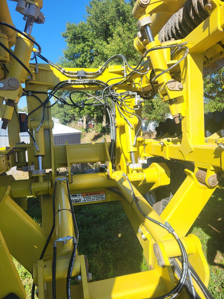 2018 Degelman Protill coming in! Gauge wheel kit , wing down pressure kit, brand new front notched blades, rubber roller packer, 
Asking $107500 obo 

Call or text 3o6 6218352 or 3o6 6214513 for all the info