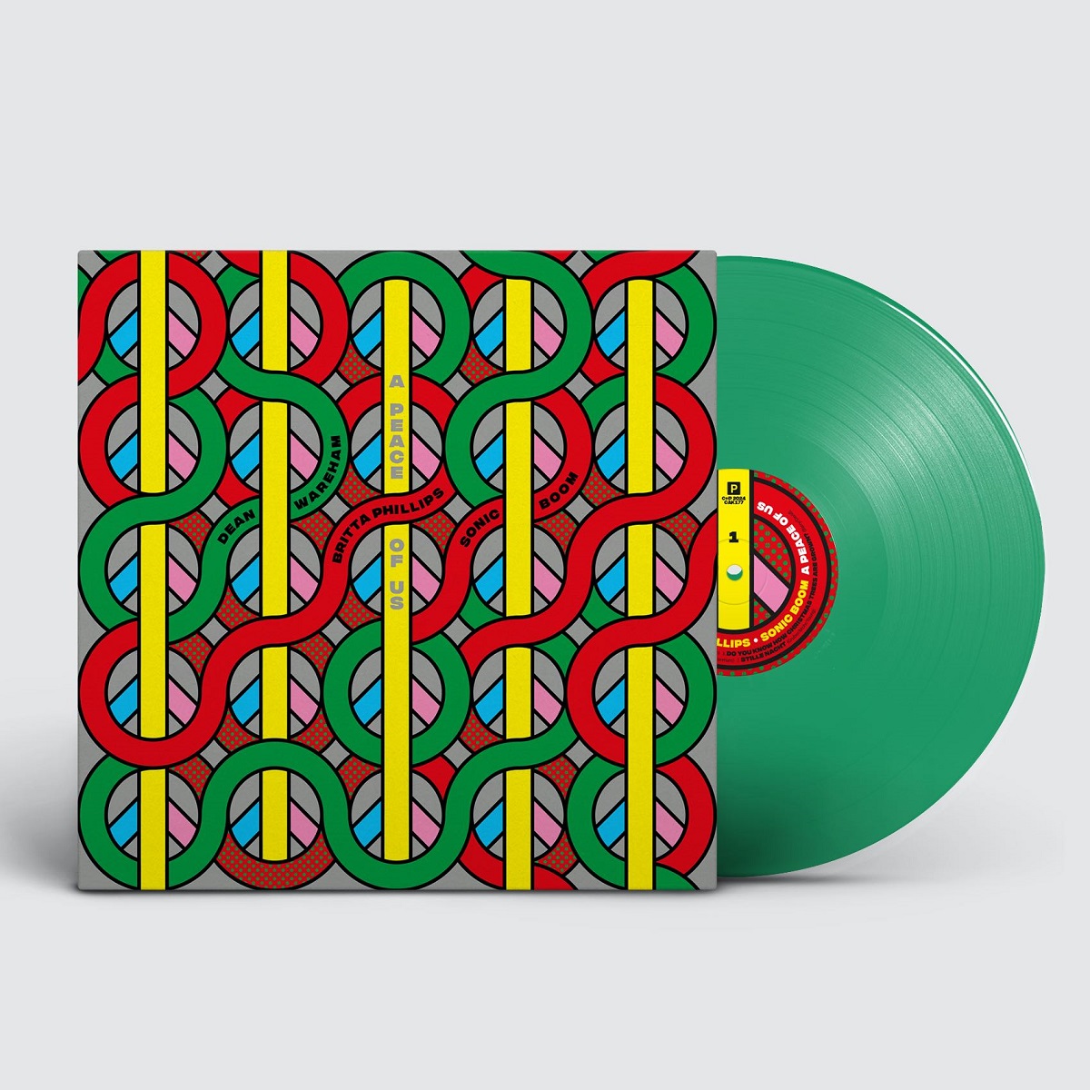 Just announced: a collaboration of seasonal winter songs by DEAN &amp; BRITTA &amp; SONIC BOOM, a mighty team-up whose CV stretches across Galaxie 500, Luna, Spacemen 3 and plenty more.  It's on  emerald vinyl and is due Nov 22nd. Preordering advised!  More info:  jumborecords.co.uk/music-single.a…