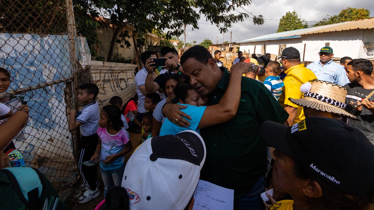 GonzalesNeiver's tweet photo. Maracaibo pide la liberación inmediata de nuestro alcalde Rafael Ramírez Colina, un hombre transparente, honesto, comprometido con Maracaibo que recuperó la ciudad desde su triunfo electoral en 2021. La ciudad necesita su alcalde. #LiberenANuestroAlcalde https://t.co/nyApS855Mf