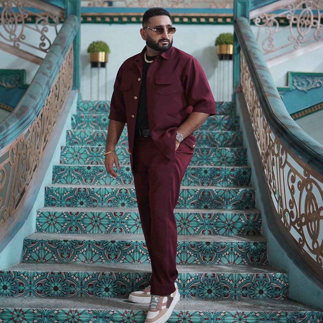 NamohStudios's tweet photo. Rabba, bas ek saheli dede! 😅 Whether she’s tang-ing you daily or just too vehli – this one’s for all the single squad! 
#SaheliVibes #Singlehood #PunjabiPop #NamohStudios https://t.co/EnP3Hx04fY