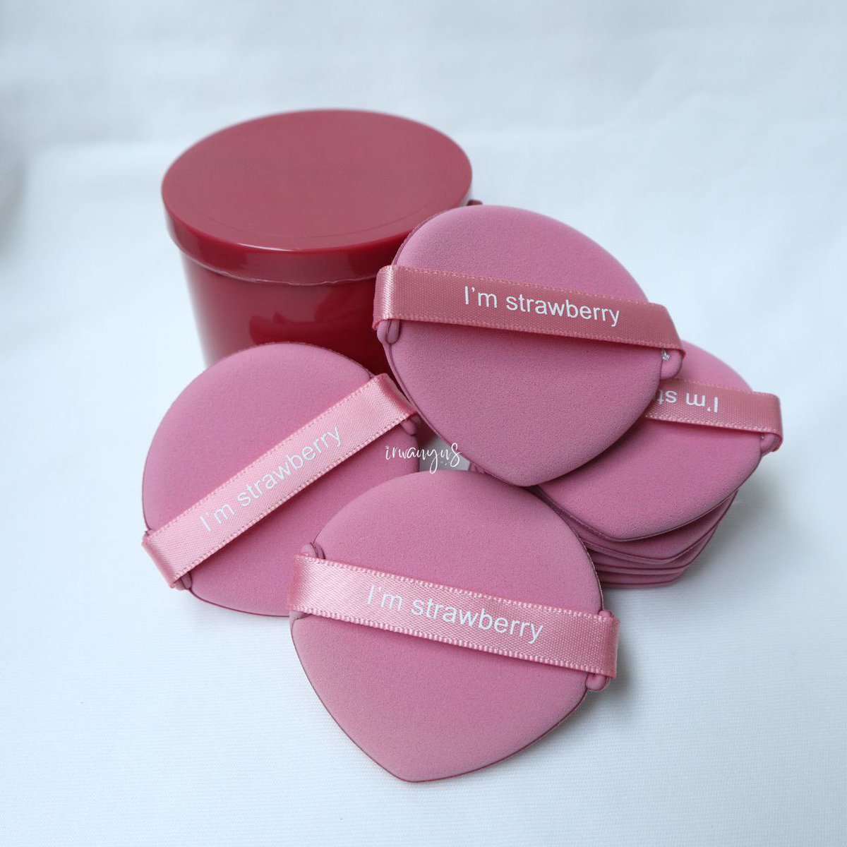 irwanyns's tweet image. Best purchase barang murah tpi berguna bgttt…..SPONS BEDAK MULTIUSE!! Sebox ini isi 7 pcs cuma 7RIBUAN, puffnya halus &amp;amp; empuk lagi😭👍🏻

Bisa buat stok ganti spons bedak/cushion yg udh bulukk, biar ga jerawatan euyy 🥲