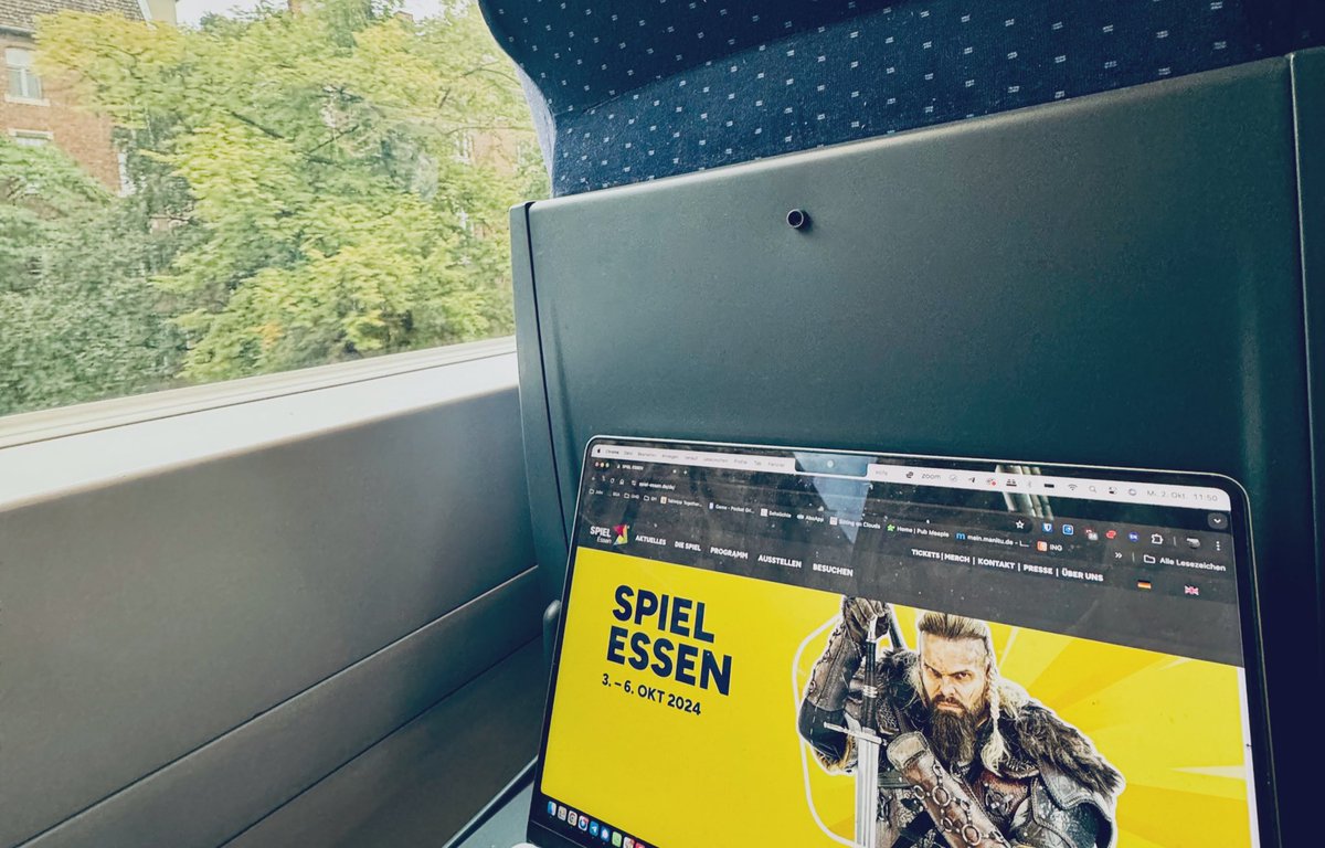 Auf dem Weg zur <a href="/SPIEL_Messe/">SPIEL@Essen - #SPIEL24</a> 🚂 #spiel24