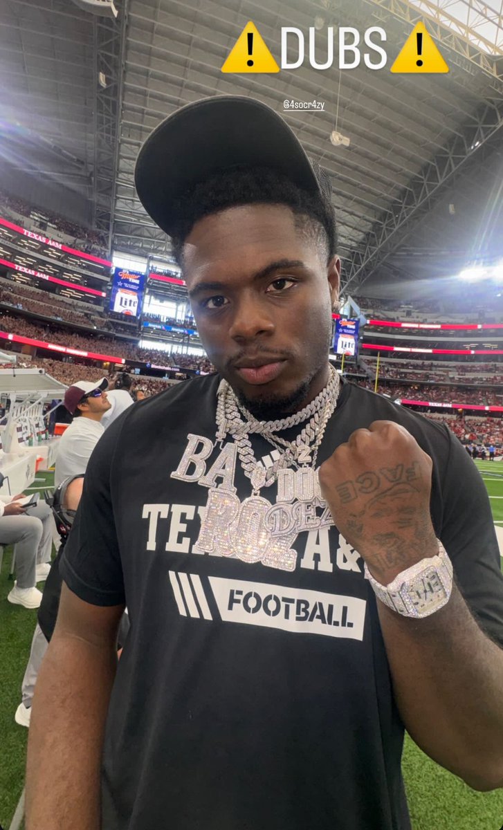 RuebenOwens3's tweet photo. Happy Birthday son wish you many more can’t wait to see you back on the field, love you and enjoy your day cause nothing is promise 🖤🦄🤞🏾 #MyTwin #1stborn https://t.co/ausQBl2hYI
