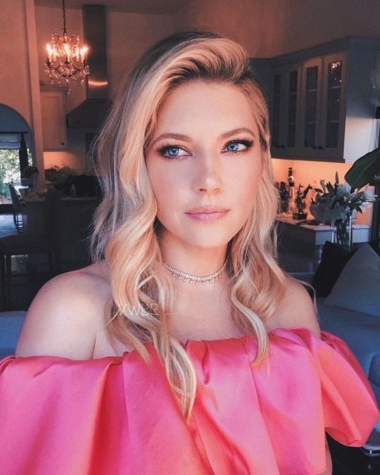 Katheryn Winnick l Beautiful ❤️❤️❤️❤️❤️