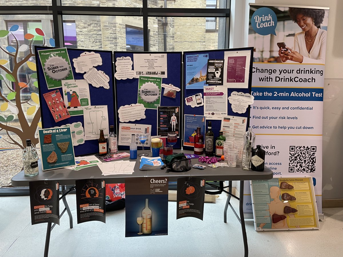 Thank you all that came to support #SoberOctober at BTHFT concourse yesterday afternoon! 

<a href="/BTHFT/">Bradford Teaching Hospitals NHS FT</a> <a href="/BTHFTACT/">BRI Alcohol Care Team</a> @Mel_Pickup <a href="/karendawber/">Prof Karen Dawber 🌈</a>