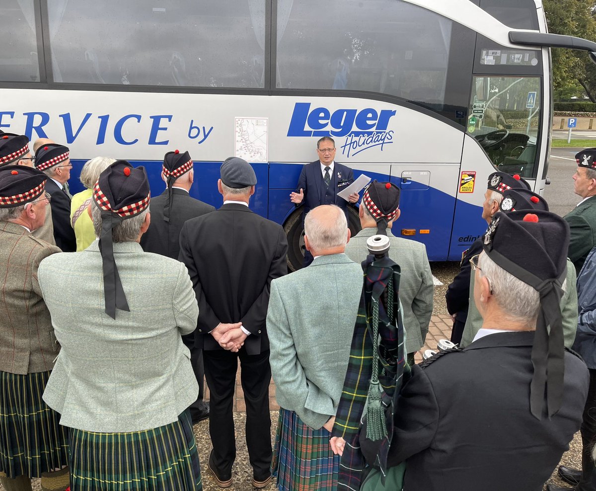 Great morning with my Gordon Highlander group at Newfoundland Park looking at the battles of November 1916 <a href="/LegerBattleTour/">Leger Battlefield Tours</a>