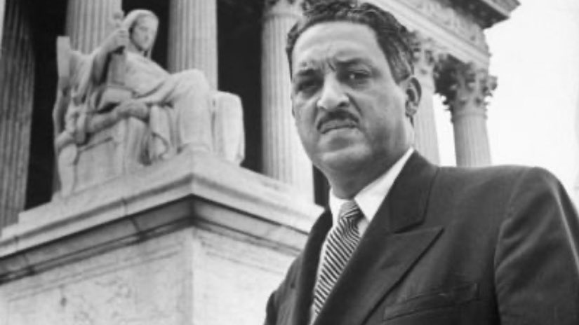 BillieJeanKing's tweet image. Thurgood Marshall, the first Black justice to serve on SCOTUS, was sworn in on this day in 1967.

He served on the highest court in the United States for 24 years.

Notably, Justice Marshall argued the Court's landmark 1954 Brown v. Board of Education decision, which held…