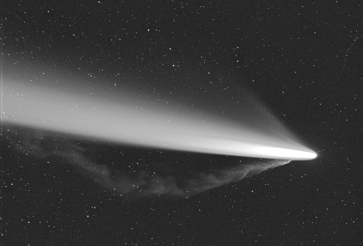 baader_astro's tweet image. An incredible capture!✨#Comet C/2023  A3 #Tsuchinshan -ATLAS 2024, Sept. 30 3.15 UT 4x70sec 
#FSQ 106/f-380 + #Moravian  G3-162000 2x2bin by Michael Jäger, Gerald Rhemann, Dennis Möller Farm  Tivoli Namibia