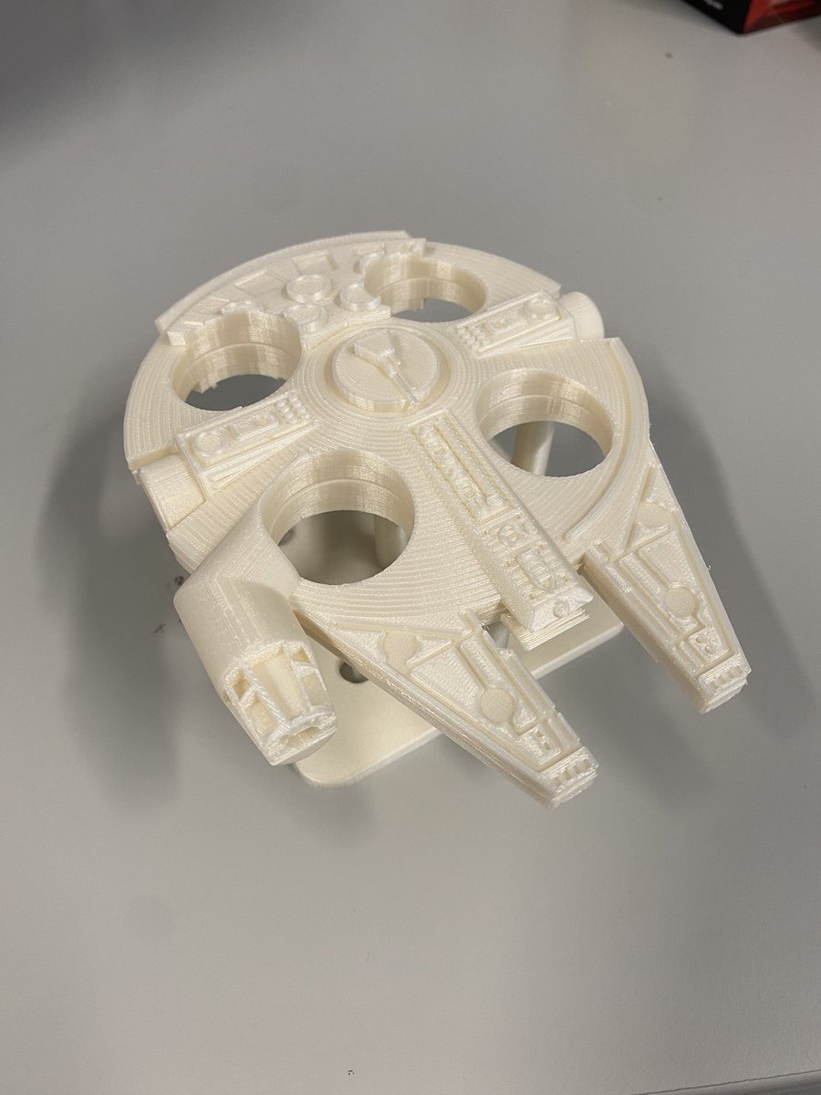 Radek Nowak tweet media