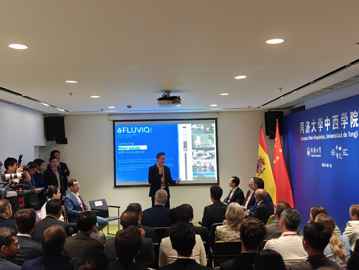 👏No nos cansamos de mostraros ejemplos de éxito de nuestros estudiantes. Como Santiago Rodrigo y Daniel Hurtado, ingenieros informáticos, que han creado una startup desde Shanghái para combatir la escasez de agua en el sector agrícola. 
🔗short.upm.es/qa9pg
#somosUPM