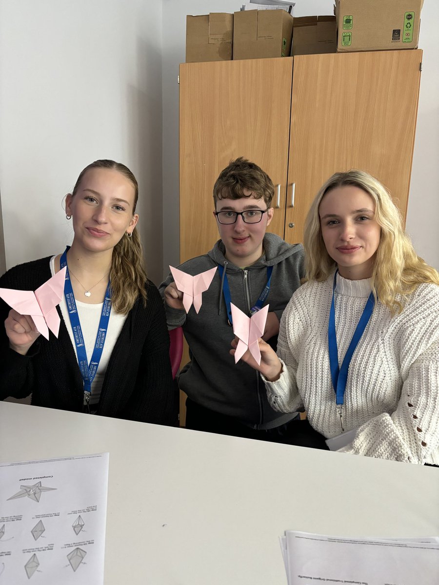 Miss Kaur tweet media