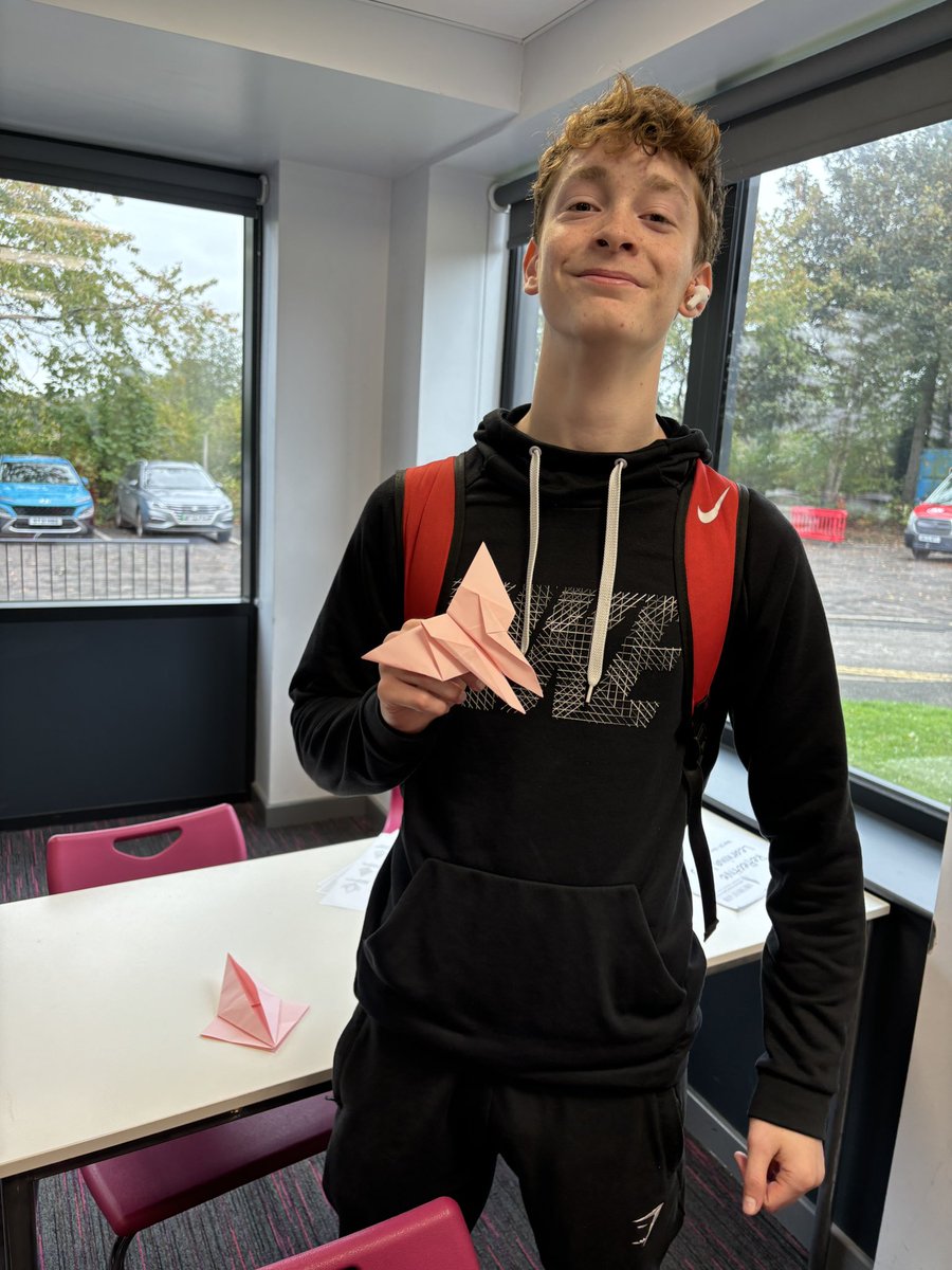 Mindfulness Origami with Y12 today. <a href="/Amethyst6th/">Amethyst Sixth Form</a>
