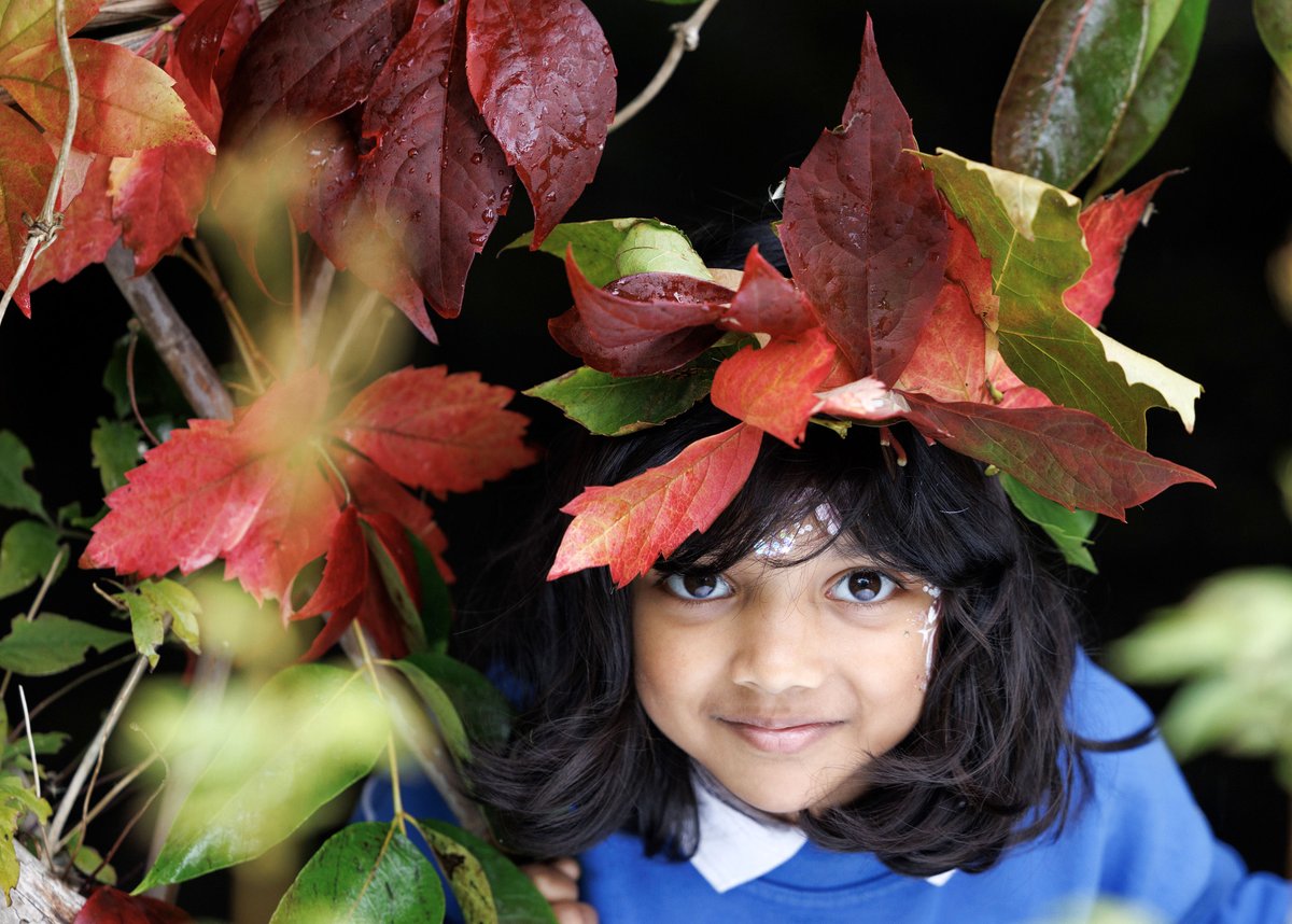 The Tree Council of Ireland, supported by SPAR, is encouraging primary school children across the country to take the pledge and plant a tree on SPAR National Tree Day tomorrow, 3rd October 2024.

<a href="/TreeCouncil/">The Tree Council</a> <a href="/SPARIreland/">SPAR Ireland</a> 

#treeday #retailnews

retailnews.ie/news-and-views…