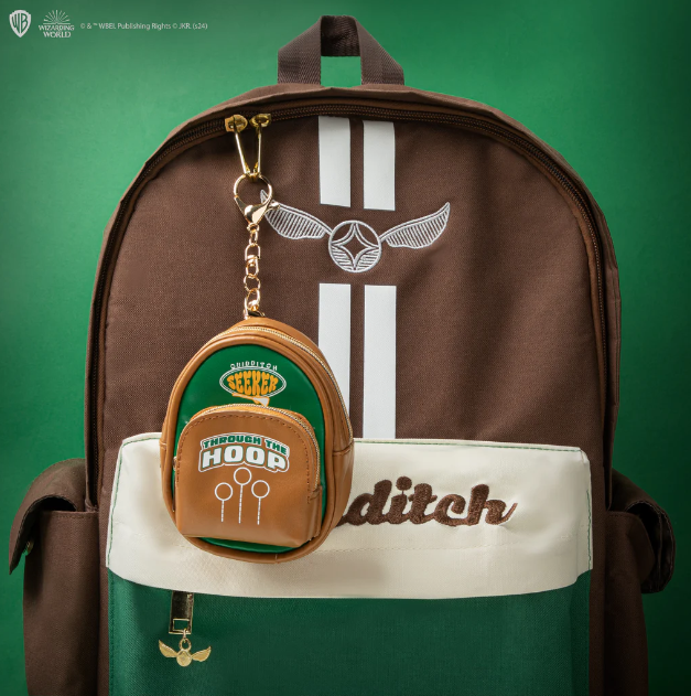 frikileria's tweet photo. Y hoy en la sección cosas con forma de otra cosa... llaveros con forma de mochila 😂😂😂
Es absurdo si, pero también ahhhh me encantan 🥰 búsca LLAVERO MOCHILA en https://t.co/2qacWCZscR 💖
#harrypotter #potter #honeydukes #quidditch #lunalovegood #spectrespecs https://t.co/WpIX2dHDfJ