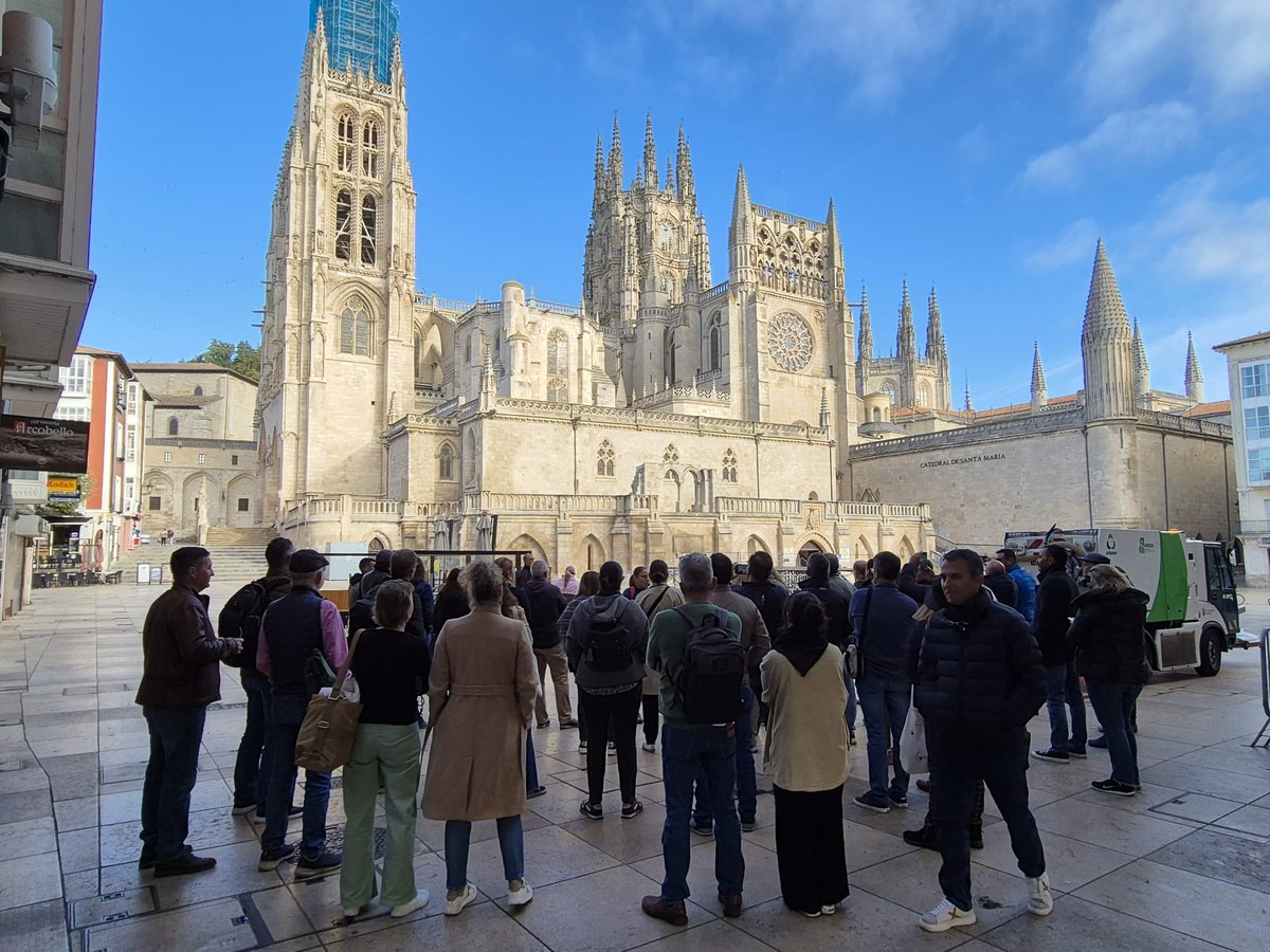 Éxito en nuestro viaje a San Juan de Ortega. 28 de septiembre de 2024. Días de compañerismo en honor a nuestro Patrón. Nuestro agradecimiento por el recibimiento, al Presidente y a la Junta Directiva del Colegio Oficial de Aparejadores y Arquit. Téc. de Burgos. <a href="/soyaparejador/">SoyAparejador</a>