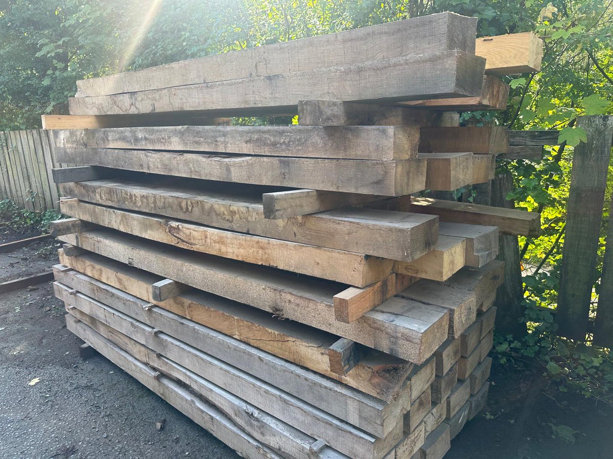 We have some Oak sleepers on special offer at the moment. Perfect for a variety of structural and landscaping projects. £35 + VAT

whitneysawmills.com/special-offers

#SustainableForestry
#QualityTimber
#oaksleepers
#WoodProcessing
#Landscaping