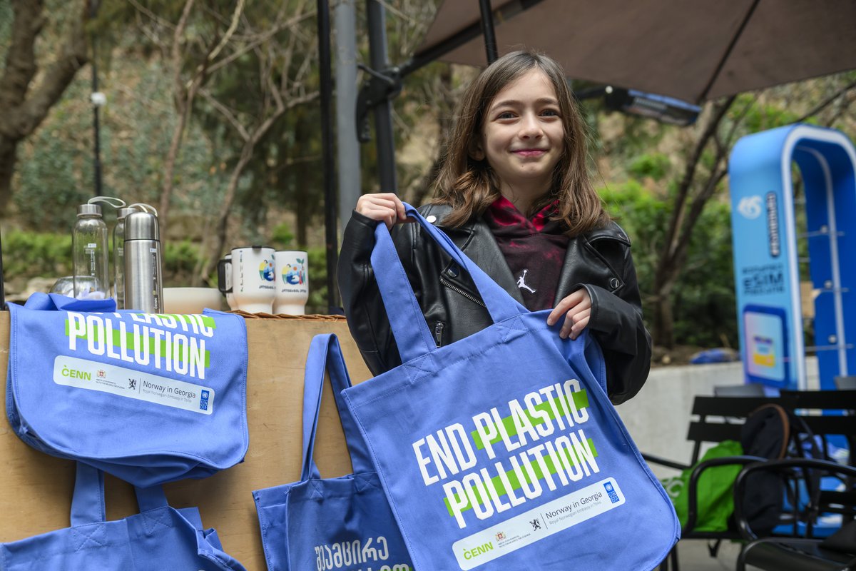 ♻️ Circular economy can reduce global resource extraction by a third.

Ahead of our #WasteToWealth event, find out how Georgia is embracing this model with UNDP's support. More here: go.undp.org/oTh

#CircularEconomy