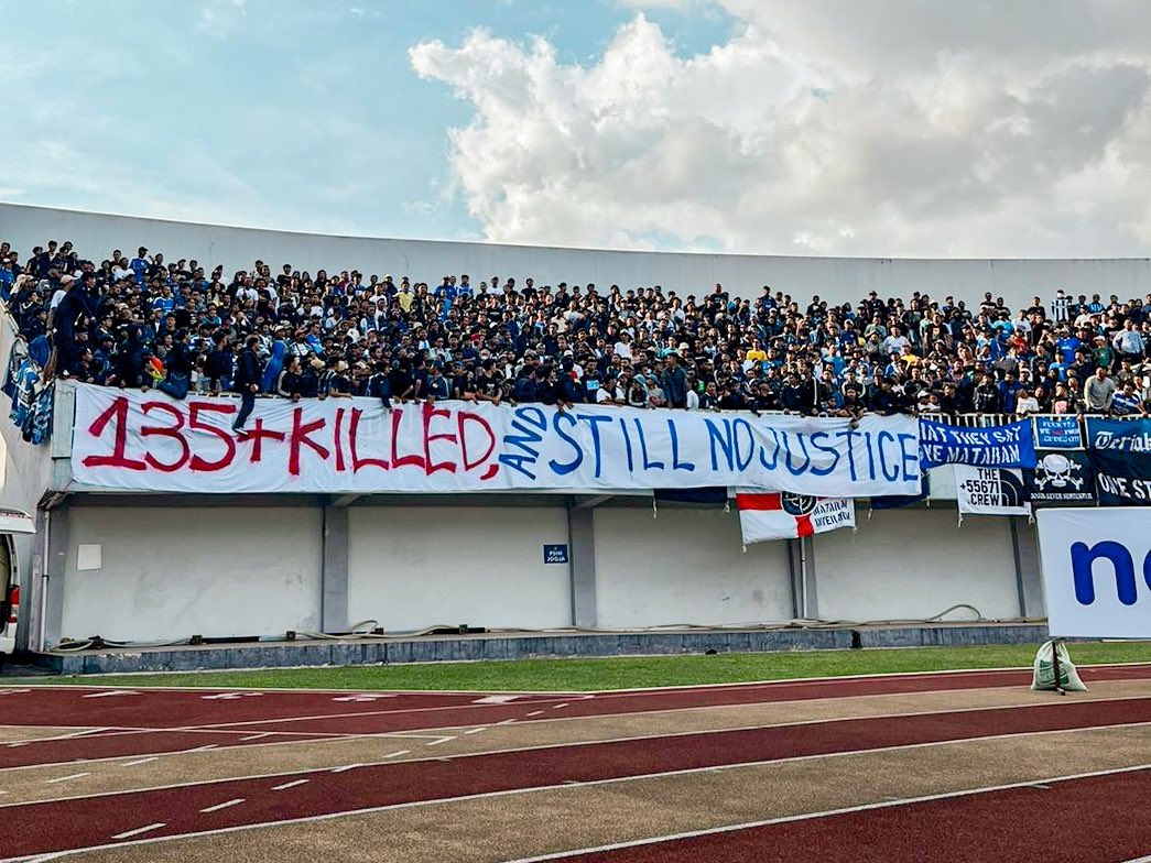 Papan skor tidak sesuai harapan, tapi harapan kami untuk keadilan bagi para korban tragedi Kanjuruhan tetap belum padam.

Teriring doa untuk semua korban. 2 Tahun berlalu dan tetap tidak akan berhenti membicarakan nya 🔥

#1312 #KanjuruhanBelumTuntas