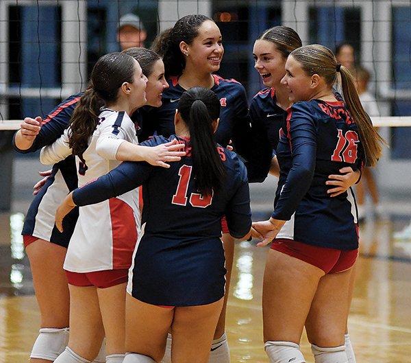 Bobcats sparkle on Senior Night — MHS volleyball downs North in three straight

timesrepublican.com/sports/local-s…