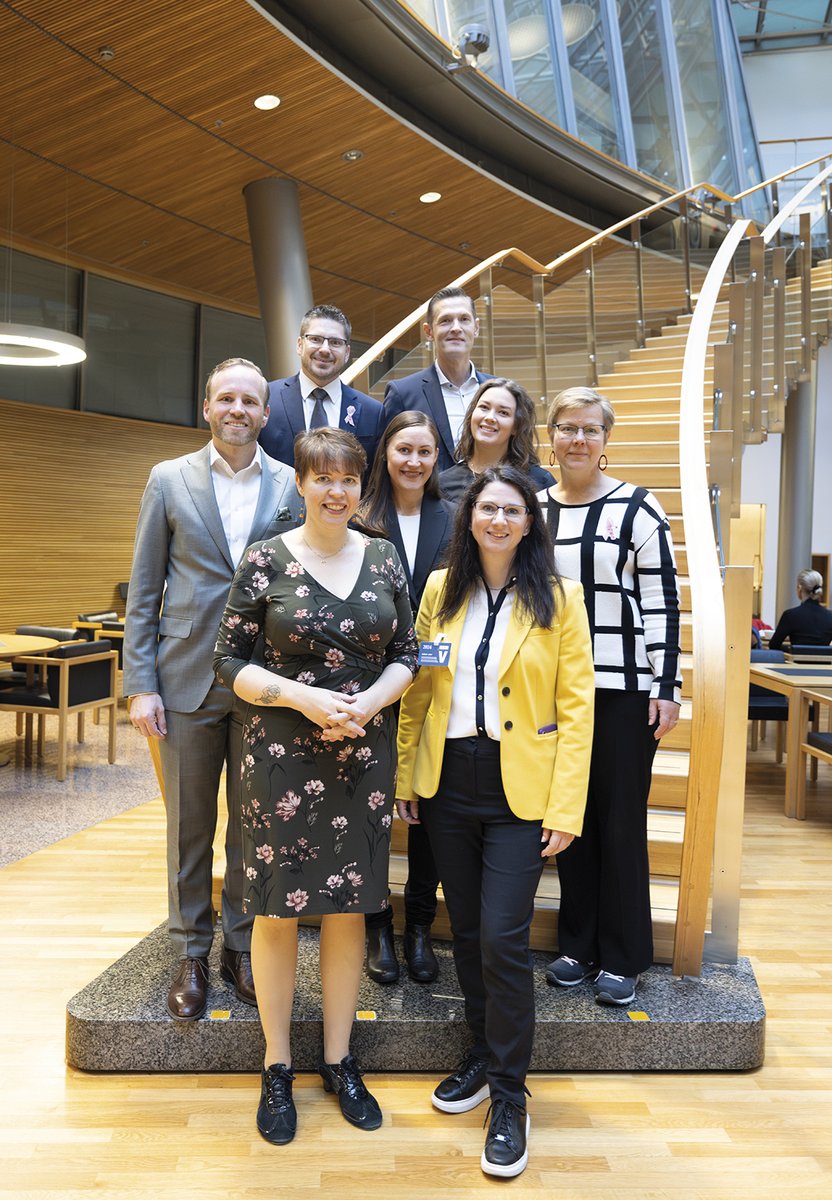 Tulevaisuusvaliokunta tapasi tänään eduskunnassa Walesin varatulevaisuuskomissaarin, joka kertoi valiokunnalle Walesin tavasta toteuttaa tulevaisuuspolitiikkaa. 

🔎Lue lisää tiedotteesta: eduskunta.fi/FI/tiedotteet/…